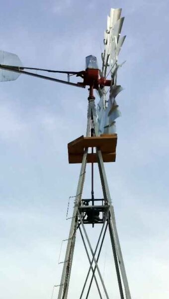 Windmill for aerating water supplies