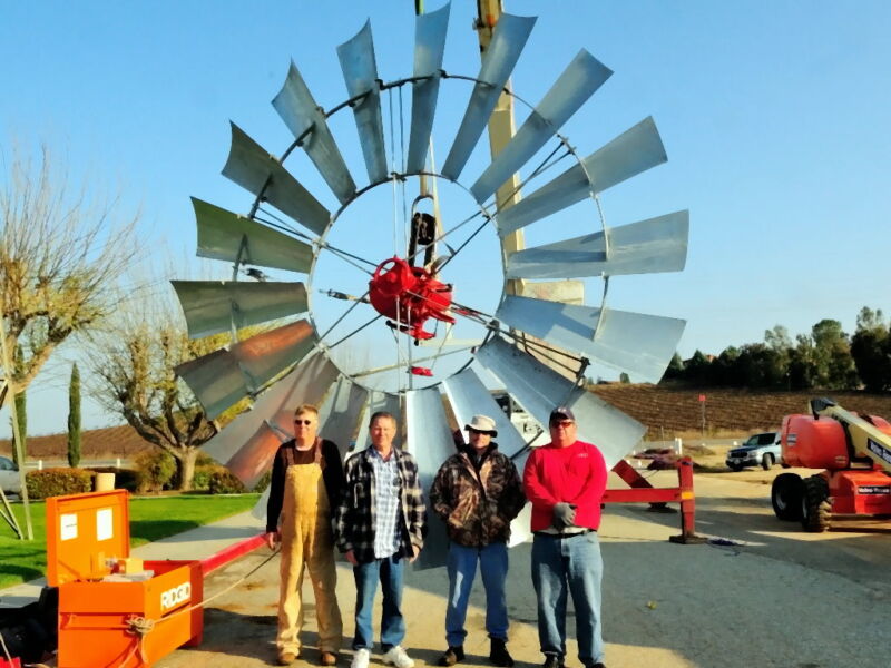 Big windmill in Temecula