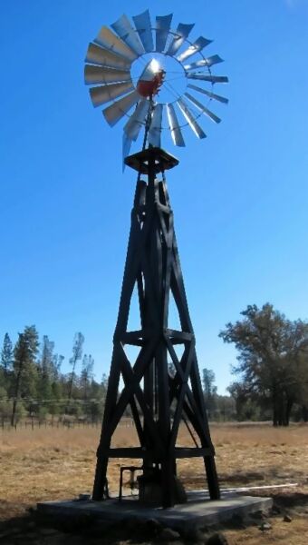 Big Aermotor windmill wood tower