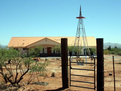 Install windmill tower